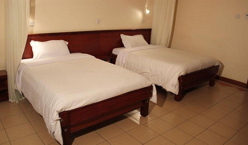 Hennessis Hotel نيروبي المظهر الخارجي الصورة