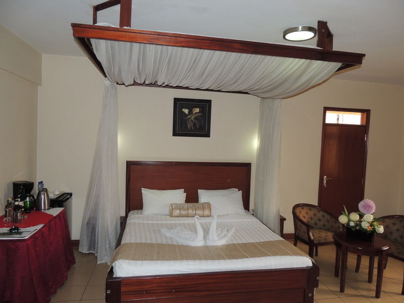 Hennessis Hotel نيروبي المظهر الخارجي الصورة