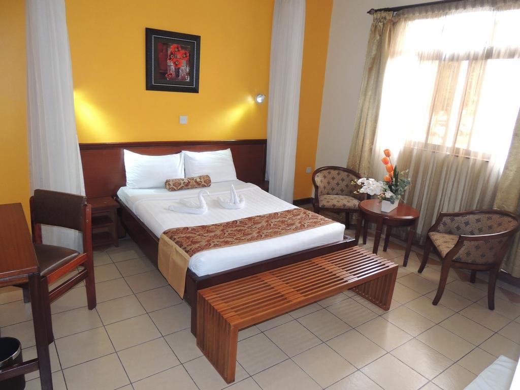 Hennessis Hotel نيروبي المظهر الخارجي الصورة