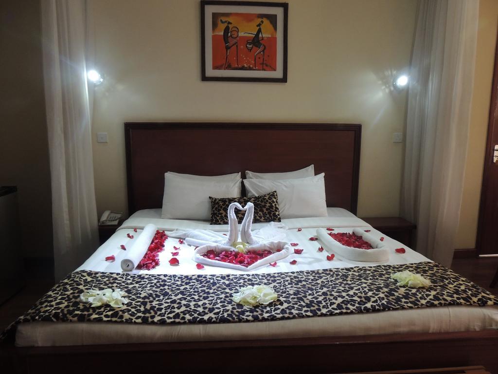 Hennessis Hotel نيروبي المظهر الخارجي الصورة